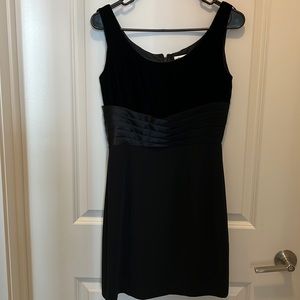 Black short cocktail dress by NITELINE DELLA ROUFOGALI